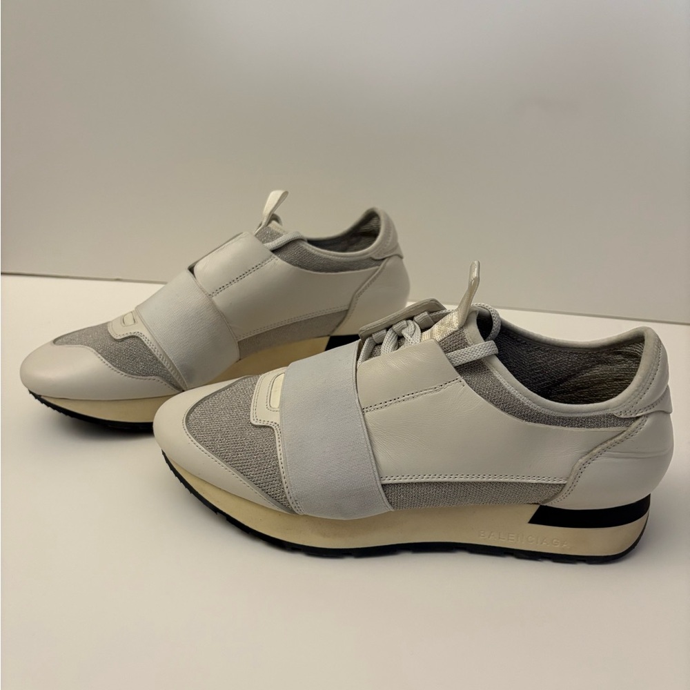 AUTHENTIC Balenciaga Race Runners Shimmery Gray, White & Cream